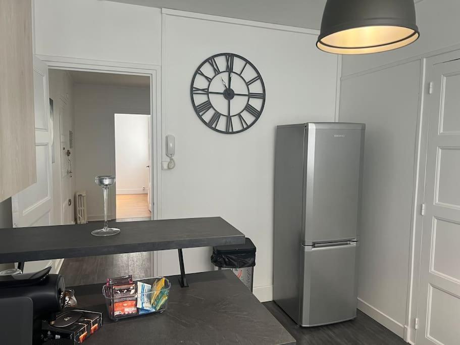 Appartement Proche Des Facs Lebon Clermont-Ferrand Ngoại thất bức ảnh
