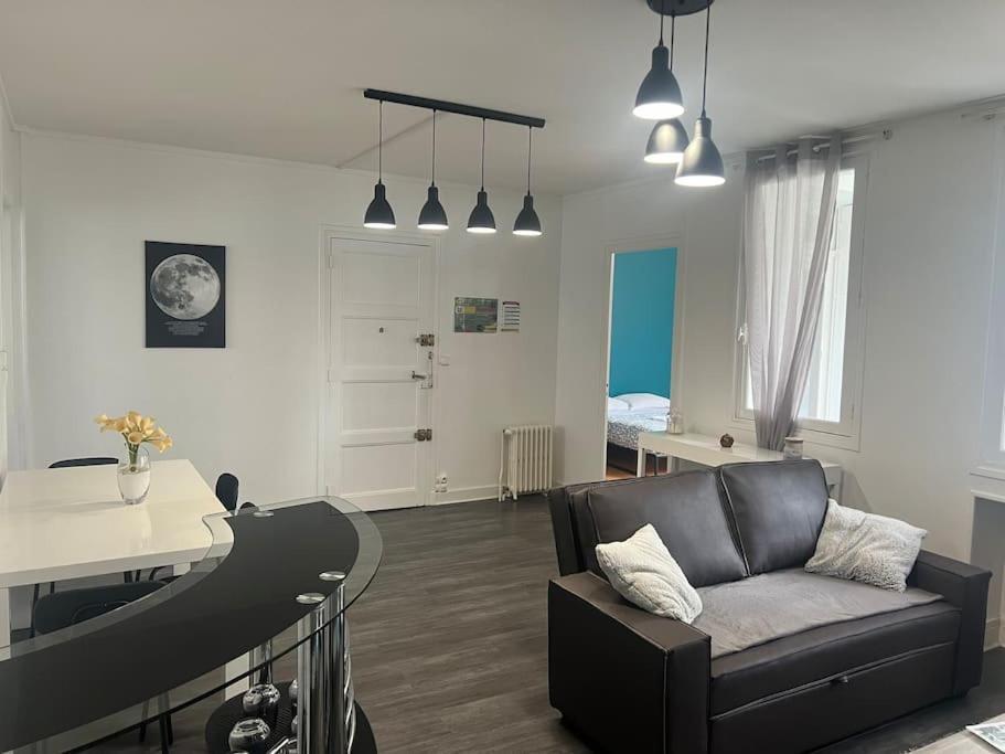 Appartement Proche Des Facs Lebon Clermont-Ferrand Ngoại thất bức ảnh