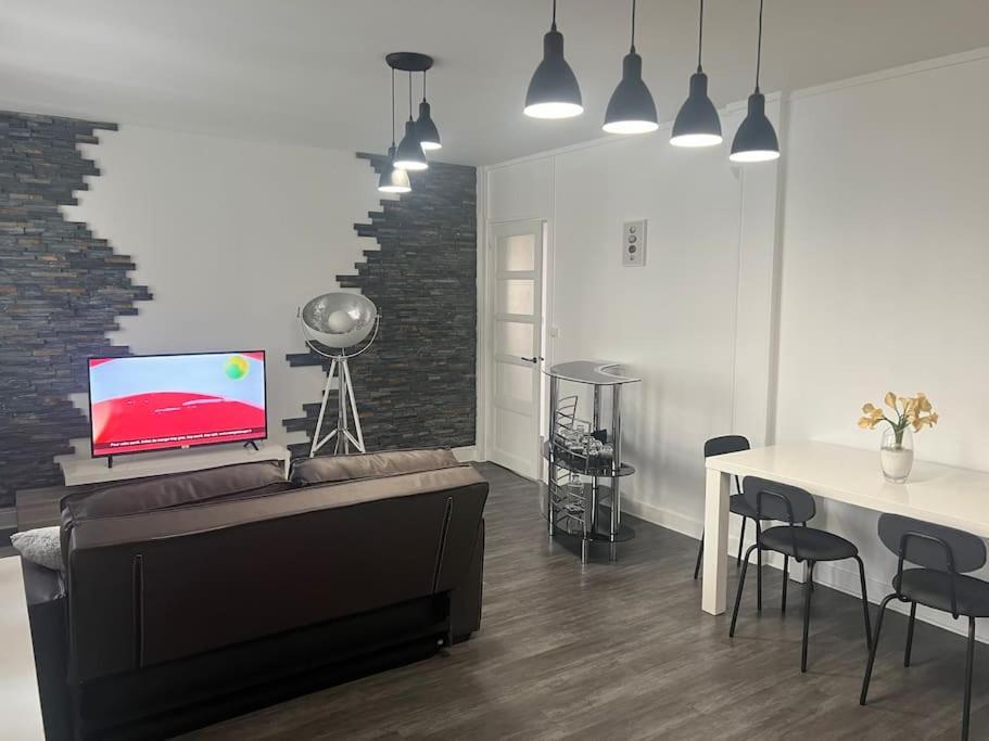 Appartement Proche Des Facs Lebon Clermont-Ferrand Ngoại thất bức ảnh